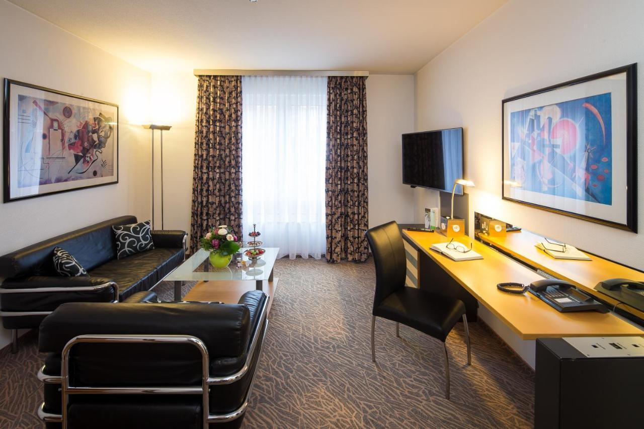 Lindner Hotel Frankfurt Hochst, Part Of Jdv By Hyatt Frankfurt am Main Exterior photo